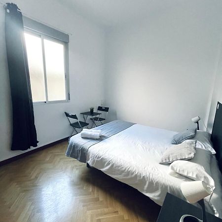 Ibiza Habitaciones Madrid Exteriér fotografie